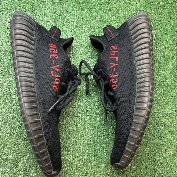 Adidas Yeezy Boost 350 V2 Low Bred Size Mens 9 Sneakers Black Red